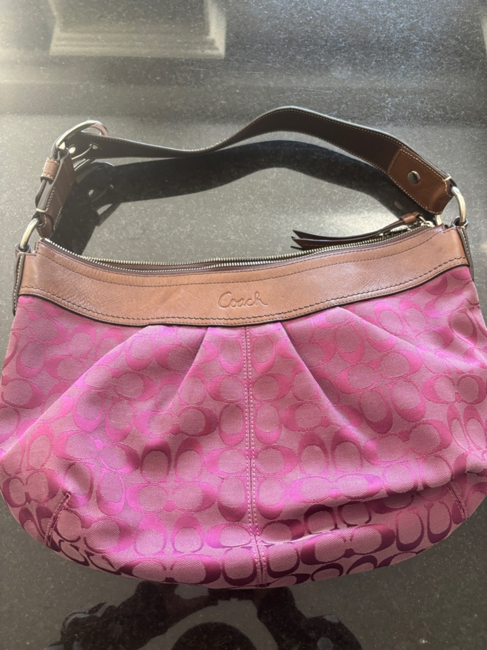 RARE Coach Hobo/Soho Signature Purple Bag (Big Size)